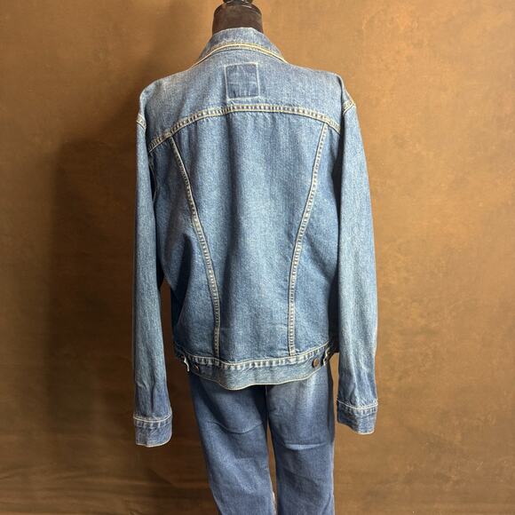 GAP Jacket Mens S Trucker Denim Jean Vintage 90s Medium Wash Cotton Blue USA - Picture 7 of 11